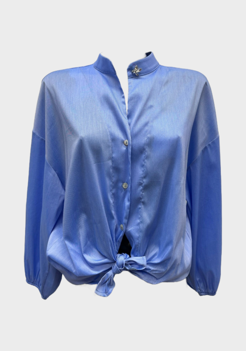 Camicia Azzurra con Spilla Foto 7