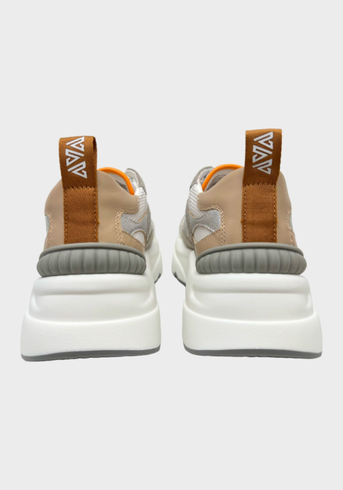 Sneakers Chunky Multimateriale con Suola Oversize Foto 8