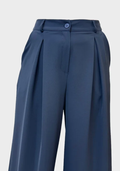 Pantaloni a Palazzo Ampi ed Eleganti Foto 4