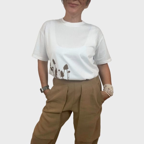 Immagine Prodotto Instagram T-Shirt Bianca con Stampa Botanica