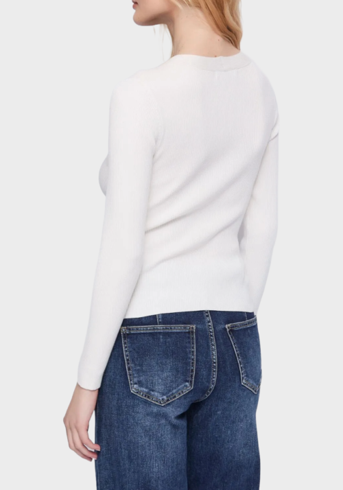 Maglia bianca in filato a costine