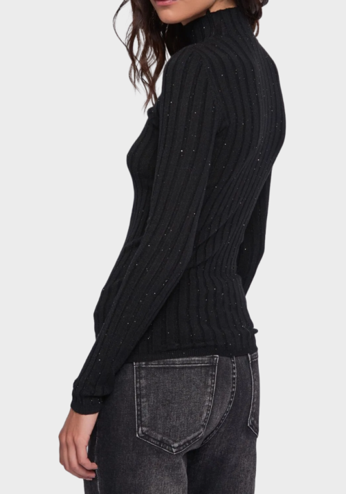 Maglia nera con paillettes