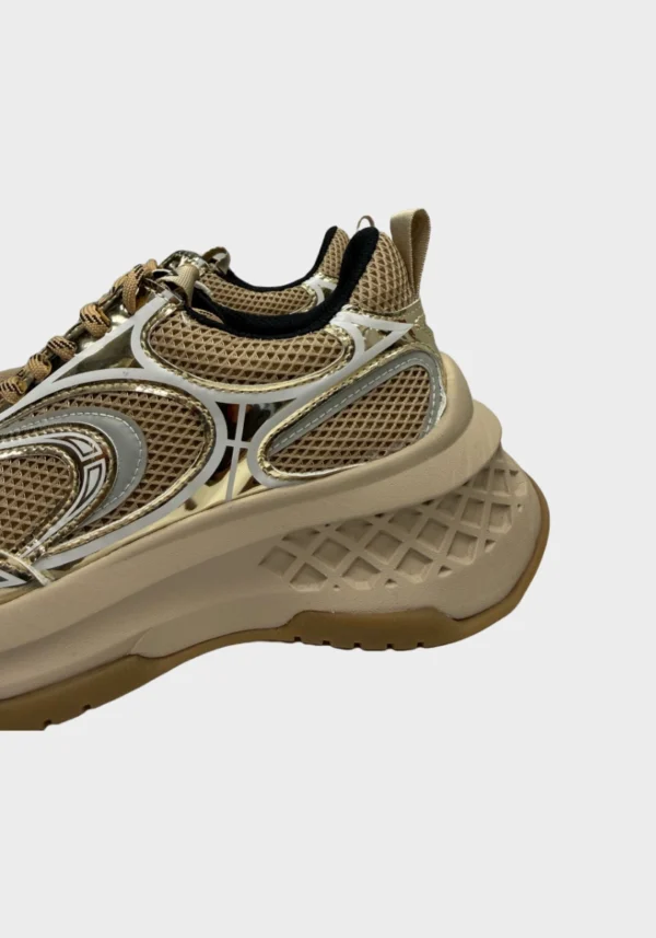 Running allacciata in materiale specchiato e tessuto tecnico Foto 3 Scarpa Running allacciata in materiale specchiato e tessuto tecnico